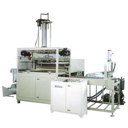 auto vacuum shaping machine 