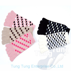 check toe sock 