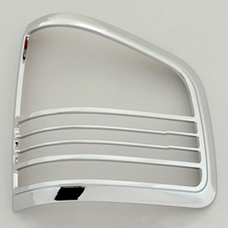 chrome tail light bezel 