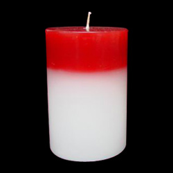column shape two colors candles 