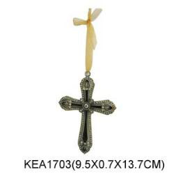 cross pendant