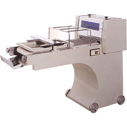 dough molder