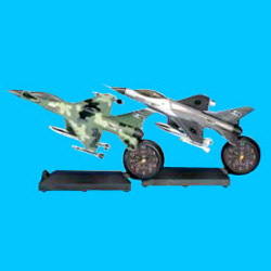 f 16 falcon fighter alarm clocks