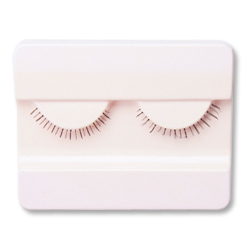 false eyelashes