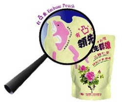 free-shape-stand-up-pouchemboss 