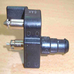 fuel connector