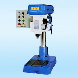 gear screw automatic tapping machine 