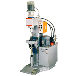 hydraulic riveting machine