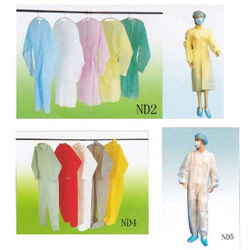 isolation gown 