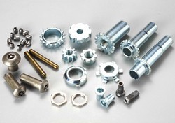 Custom-Made-Fastener 