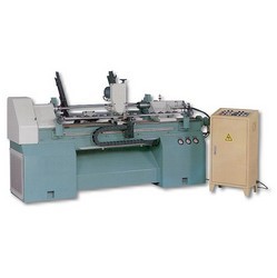 Straight-and-Spiral-Groove-Turning-Lathe 