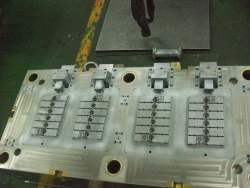 Plastic-Injection-Mold