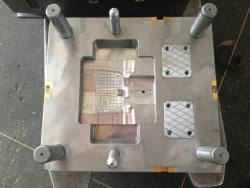 Plastic-Injection-Mold