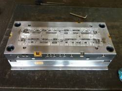 Plastic-Injection-Mold