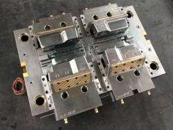 Plastic-Injection-Mold