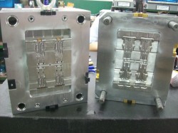 Plastic-Injection-Mold 