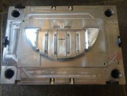 Plastic-Injection-Mold