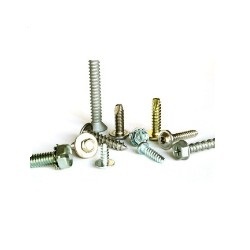 Self-Tapping-Screws 