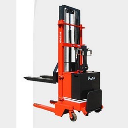 Stand-on-Forklift-Truck