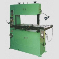 Vertical Bandsaw with Auto-Sliding Table