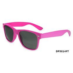 plastic fashion sunglasses 