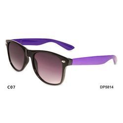 plastic fashion sunglasses