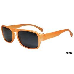 plastic fashion sunglasses