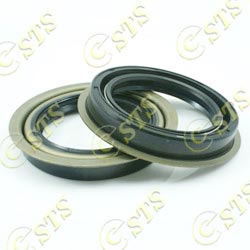 oil seal for transmissions