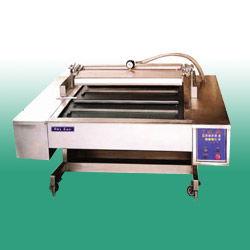 vacuum packaging machine