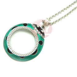 pendant and necklace magnifiers