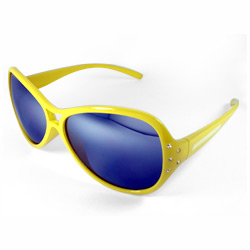 plastic fashion sunglasses