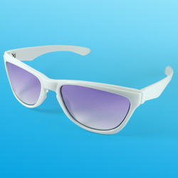 plastic fashion sunglasses 