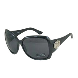 plastic frame sunglasses