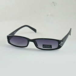 plastic frame sunglasses