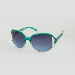 plastic frame sunglasses 