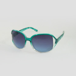 plastic frame sunglasses