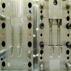 plastic injection molds