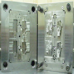 plastic injection molds