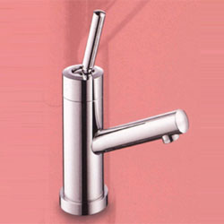 single lever handle lavatory faucet
