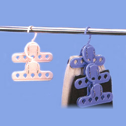 skirt hangers (home hardware)