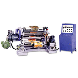 slitting machine for packaging materials