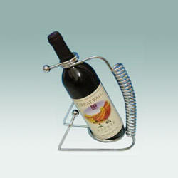 spring shaped wire wine rack 