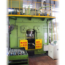 tee forming machine