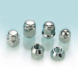 wheel nuts 